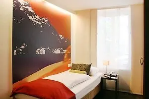 Helvetia Center Hotel