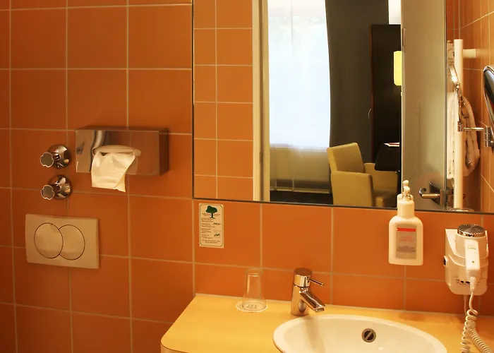 Helvetia - Self Check-in Hotel
