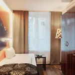 Hotel Helvetia - Self Check-in Múnich