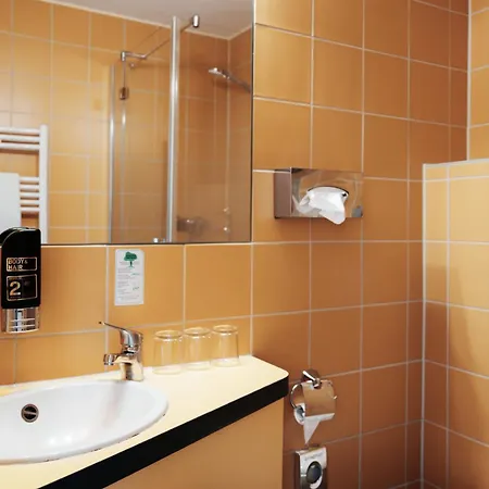 Helvetia - Self Check-in Hotell 3*