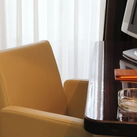 Hotell Helvetia - Self Check-in 3*