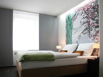Helvetia Center 3*