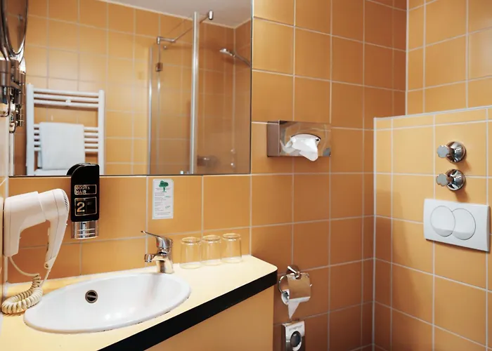 Helvetia - Self Check-in Hotel 3*